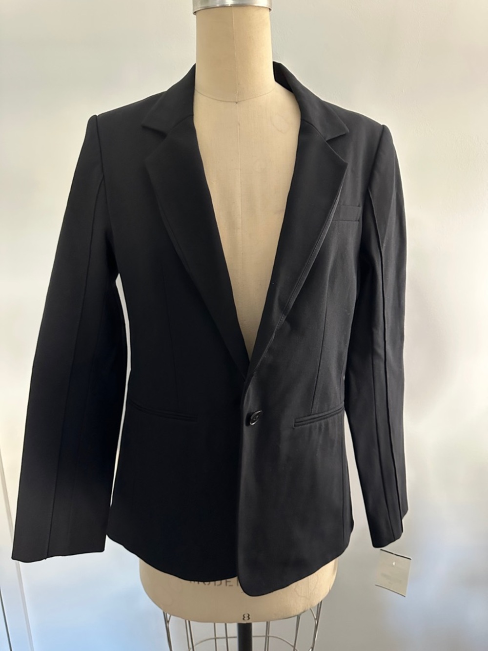Black Single-Button Blazer - Classic Tailored Fit